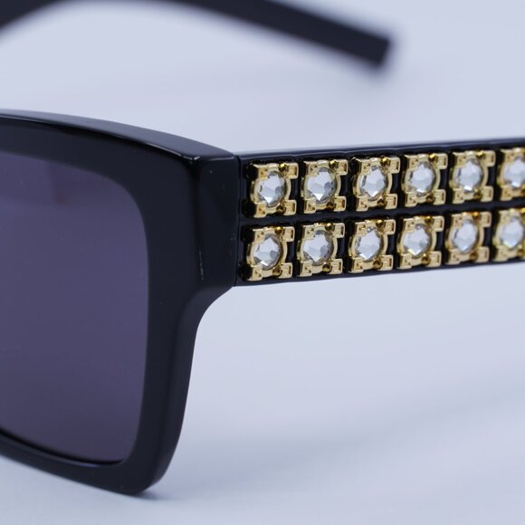 🕶️ New Givenchy GV40076I 01A Sunglasses - Black Frame, Grey Lenses - Picture 5 of 9
